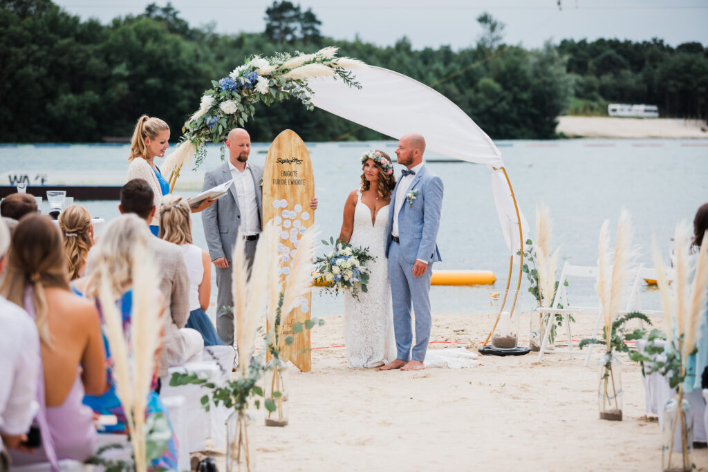 Strandhochzeit im Beachclub Nethen